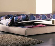 Flou Bold Bed