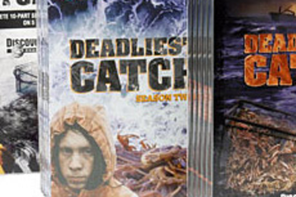 Deadliest Catch Ultimate Fan DVD Collection Deadliest Catch Ultimate Fan DVD Collection