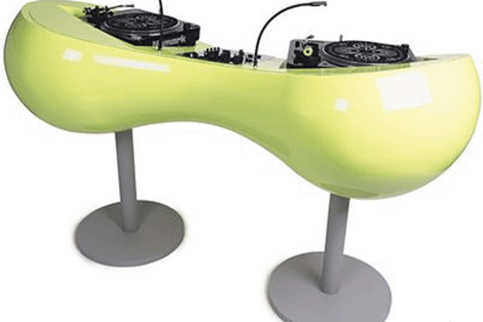 DJ Kreemy Table DJ Kreemy Table