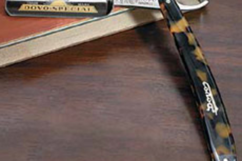 DOVO Tortoise Shell Straight Razor DOVO Tortoise Shell Straight Razor