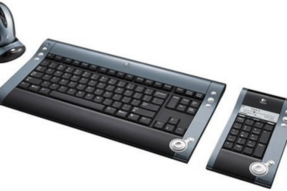 Logitech diNovo Bluetooth Desktop Logitech diNovo Bluetooth Desktop