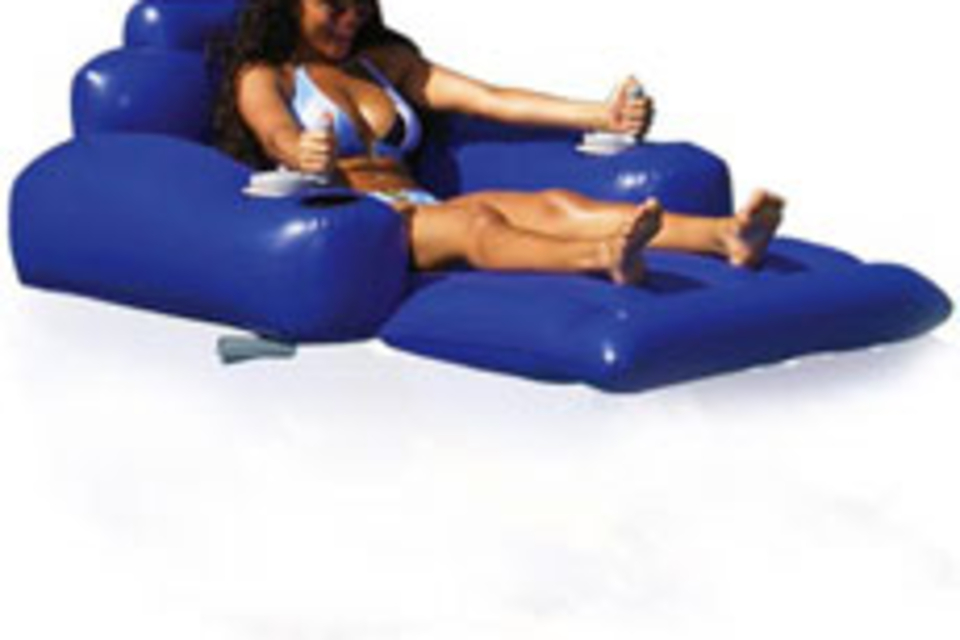 Motorized Pool Lounger Motorized Pool Lounger