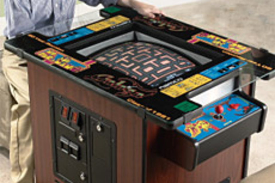 Ms. Pac Man Cocktail Table Ms. Pac Man Cocktail Table