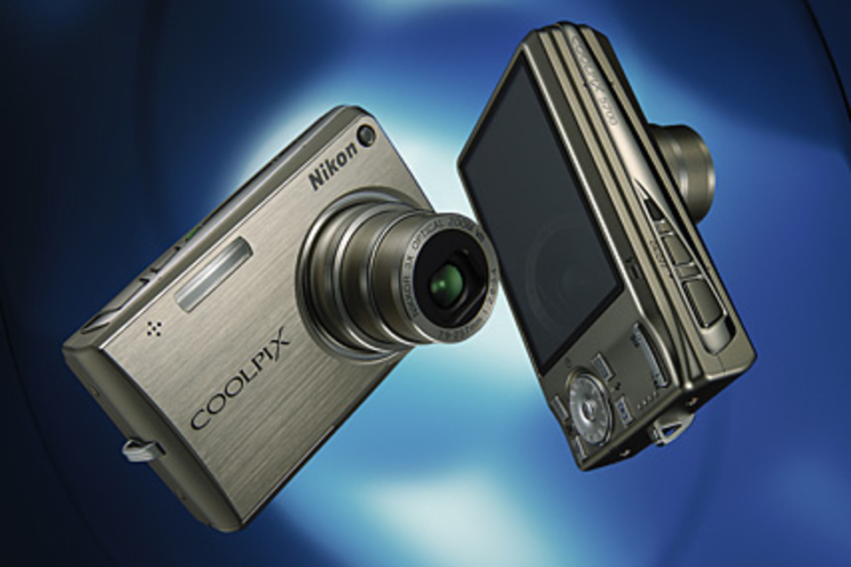 Nikon Coolpix S700 Nikon Coolpix S700