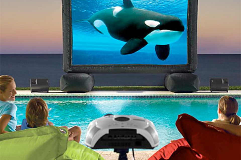 Widescreen Outdoor Theater Widescreen Outdoor Theater