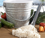 Steven Raichlen Sauce Mop & Bucket