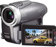 Sony DCR-DVD403 DVD Handycam Camcorder