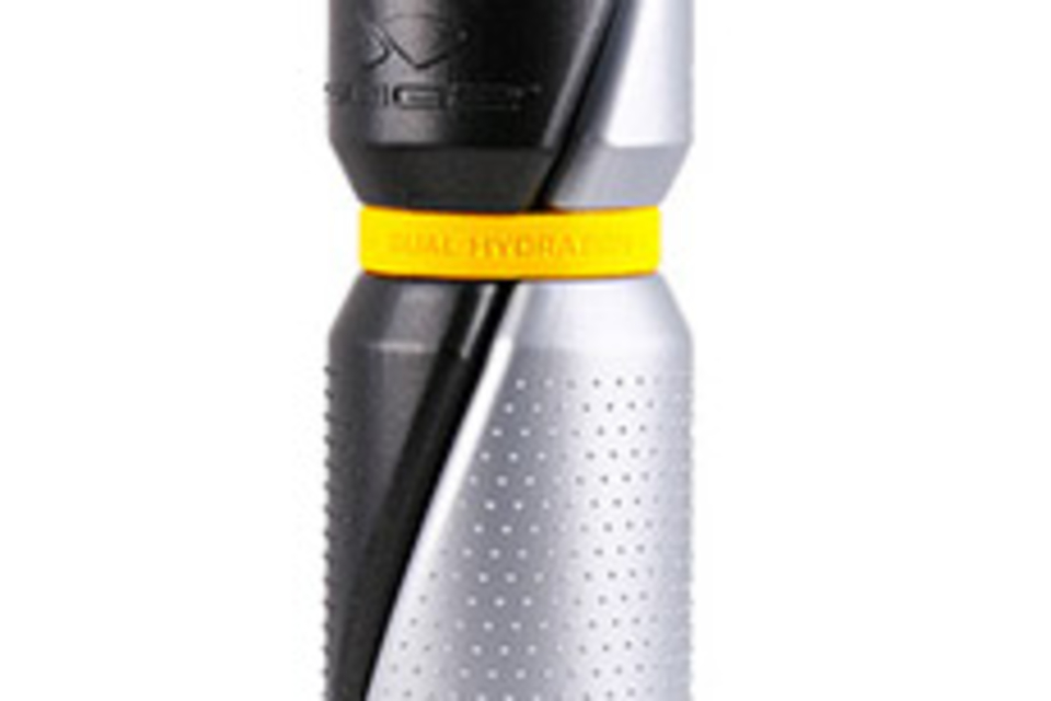 Swigz Dual-Chamber Sports Bottle Swigz Dual-Chamber Sports Bottle