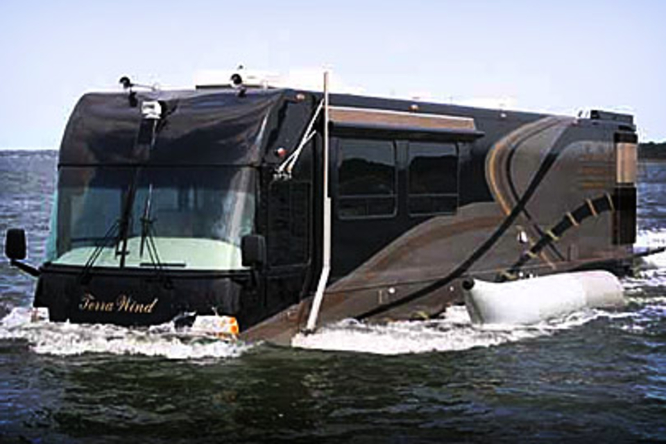 Terra Wind Amphibious RV Terra Wind Amphibious RV