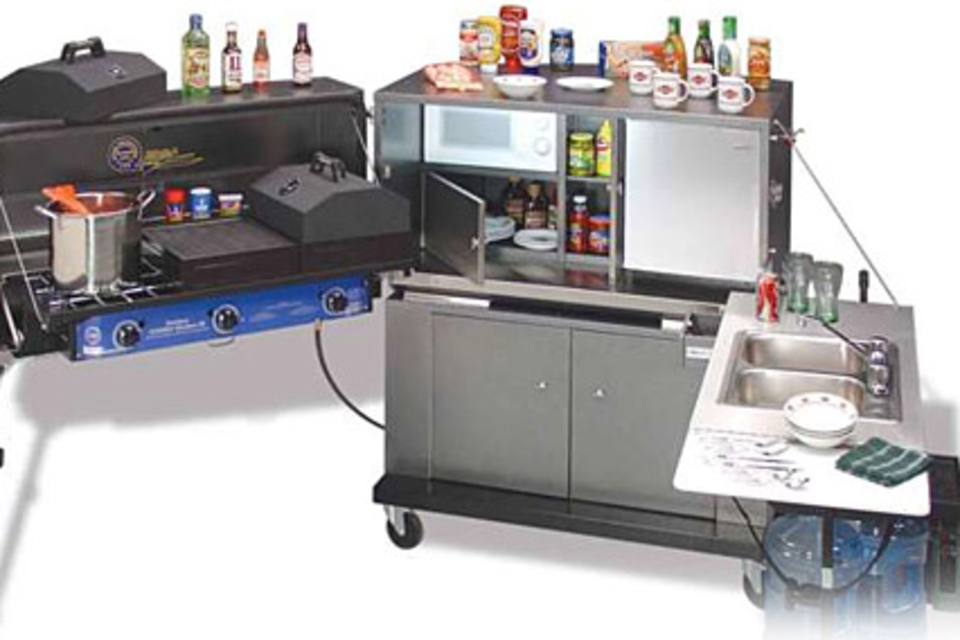 Ultimate Tailgate and Outdoor Kitchen Ultimate Tailgate and Outdoor Kitchen