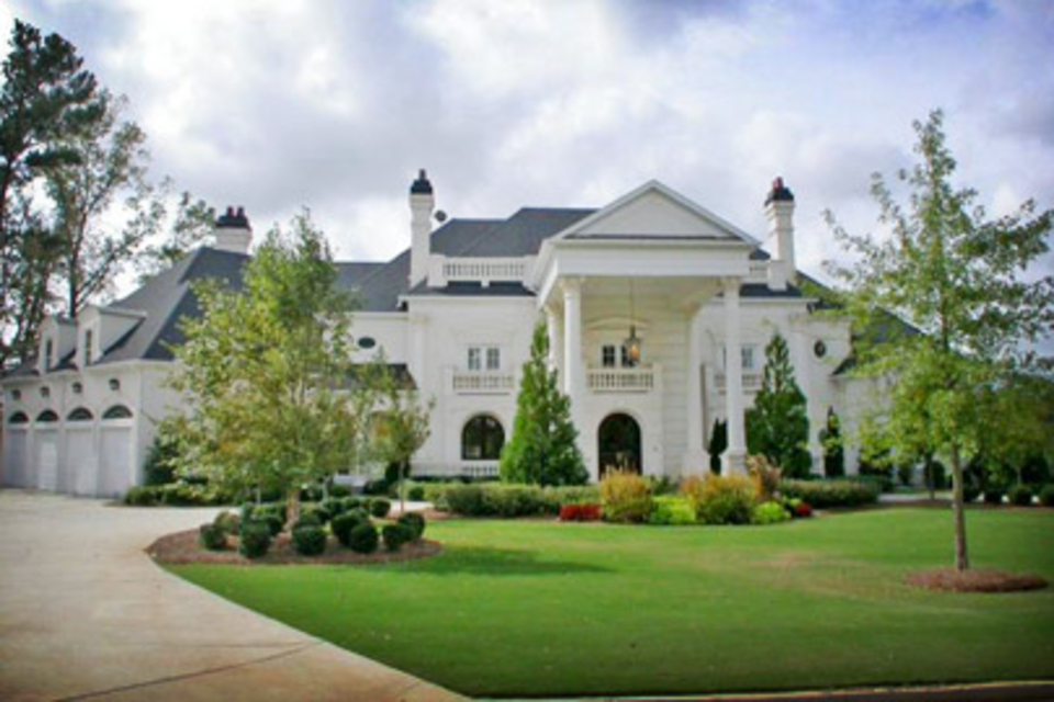 Michael Vick’s Georgia Mansion Michael Vick’s Georgia Mansion