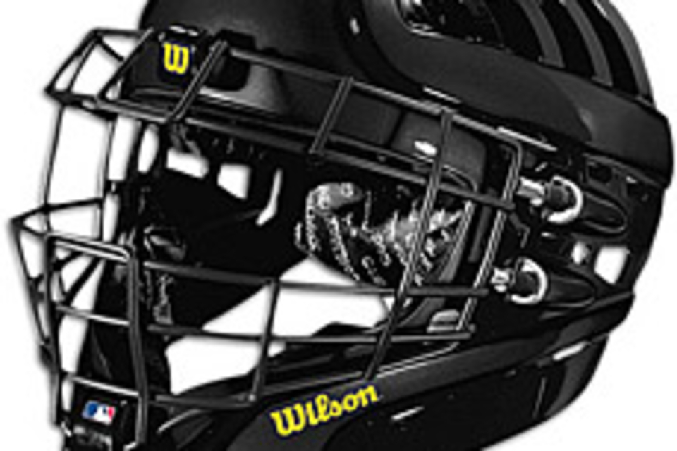 Wilson Pro Shock FX Catchers Mask Wilson Pro Shock FX Catchers Mask