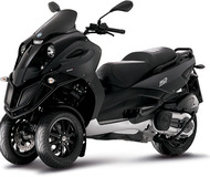 Piaggio MP3 500 Scooter