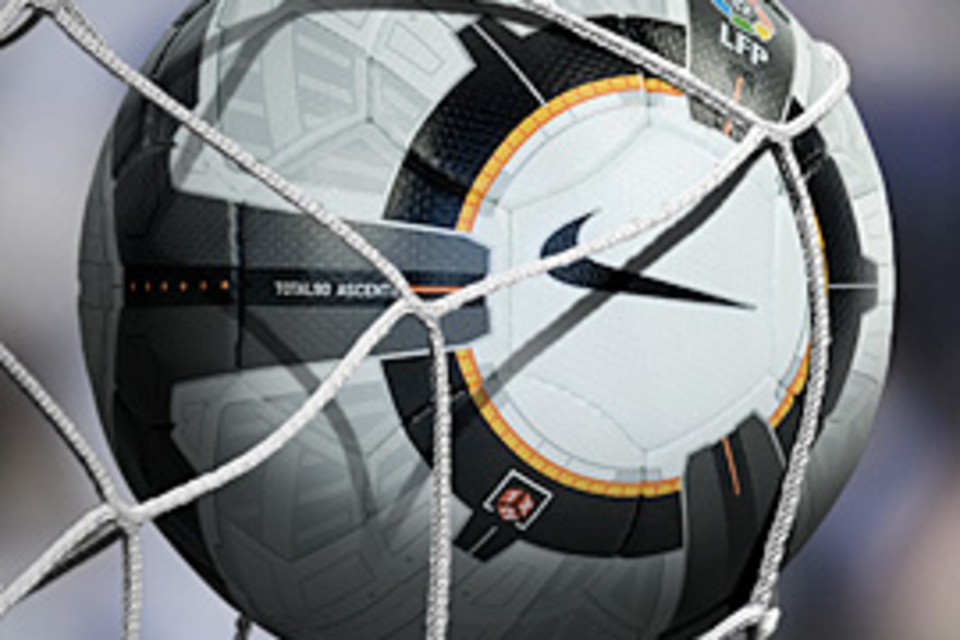 Nike T90 Ascente Soccer Ball Nike T90 Ascente Soccer Ball