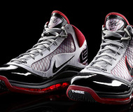Nike Air Max LeBron VII