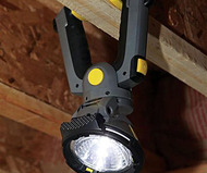 Stanley Heavy Duty Clamp Light