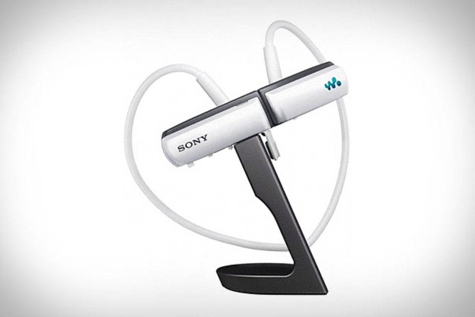 Sony W250 Waterproof Walkman Sony W250 Waterproof Walkman