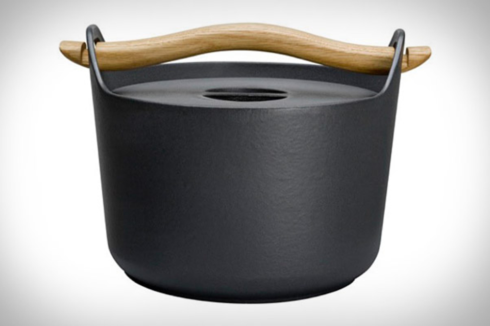 Sarpaneva Cast Iron Casserole Sarpaneva Cast Iron Casserole