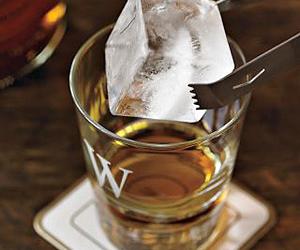 King Cube Silicone Ice Cube Trays