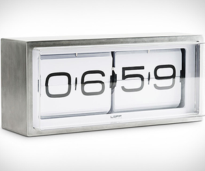 Brick Flip Clock
