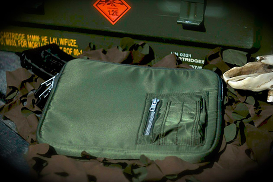 Meshmedium MA-1 Bomber iPad Sleeve Meshmedium MA-1 Bomber iPad Sleeve
