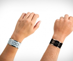 CST-01 Watch