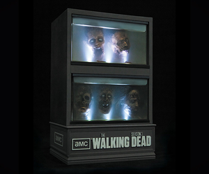 The Walking Dead Season 3 Limited Edition Set