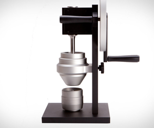 HG One Grinder