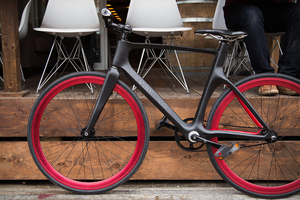 Vanhawks Valour Connected Bike
