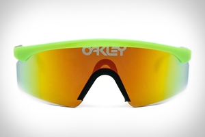 Artifact: Oakley Razor Blades