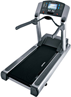 Life Fitness T9e Treadmill