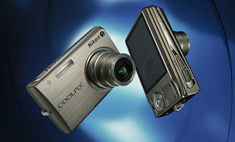 Nikon Coolpix S700
