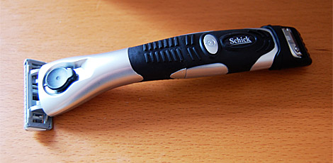 Schick Quattro Titanium Trimmer