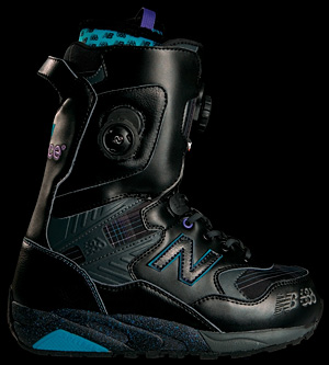 New Balance 686 Snow Boot