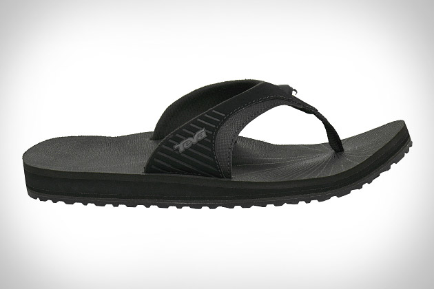 Teva Illum Light-Up Flip Flops
