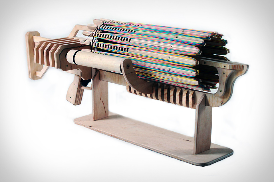 rubber-band-machine-gun-2-xl.jpg