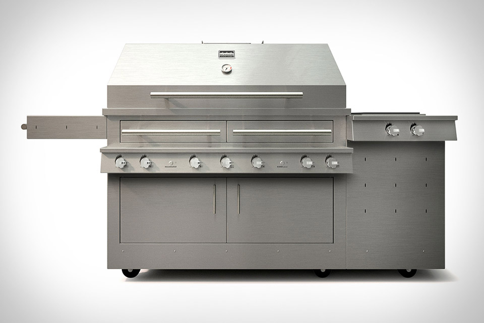 Kalamazoo Hybrid Fire Grill Uncrate