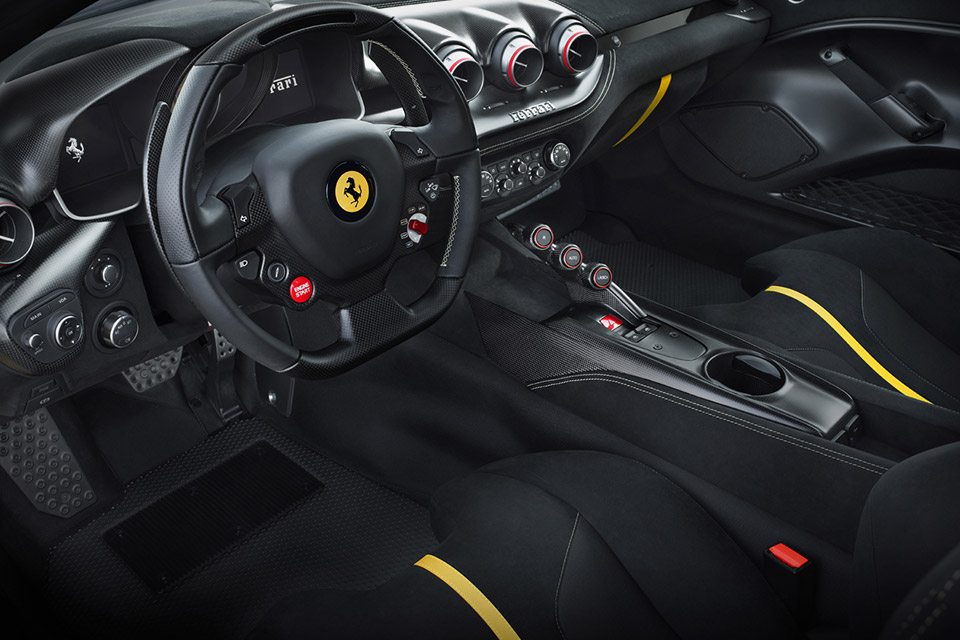 ferrari-f12tdf-3.jpg