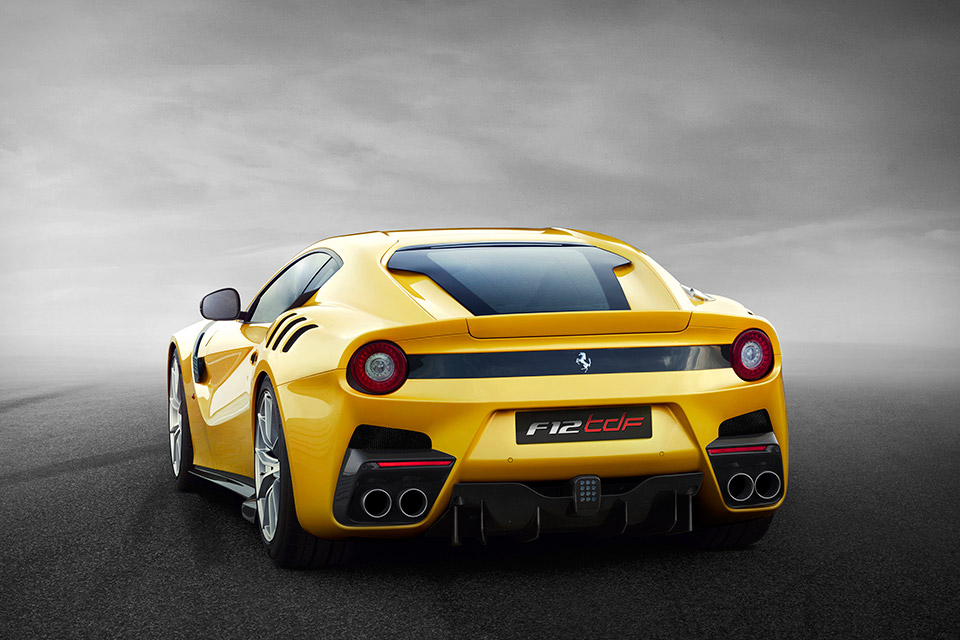 ferrari-f12tdf-4.jpg