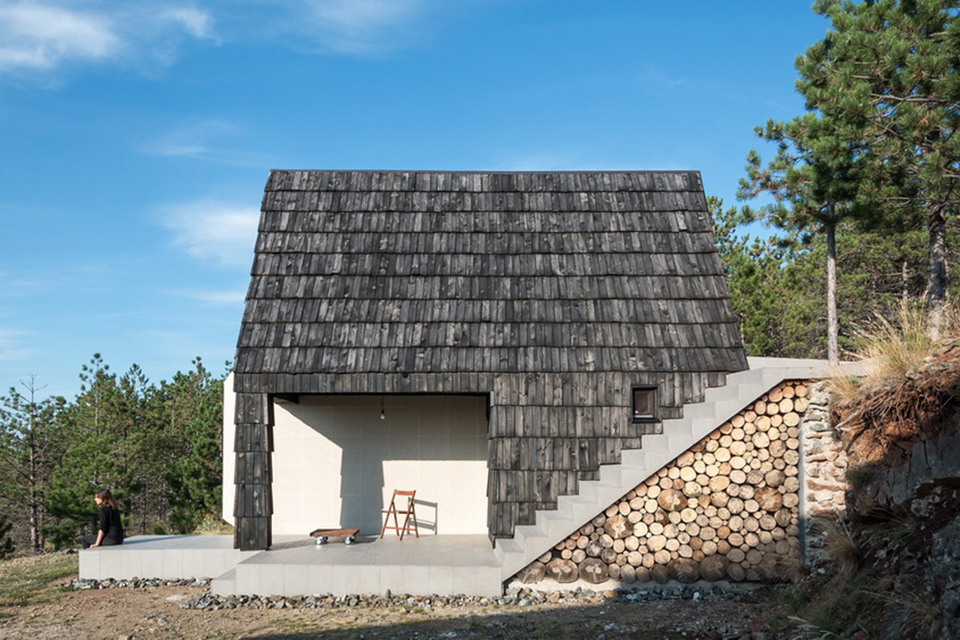 Divcibare Mountain Home