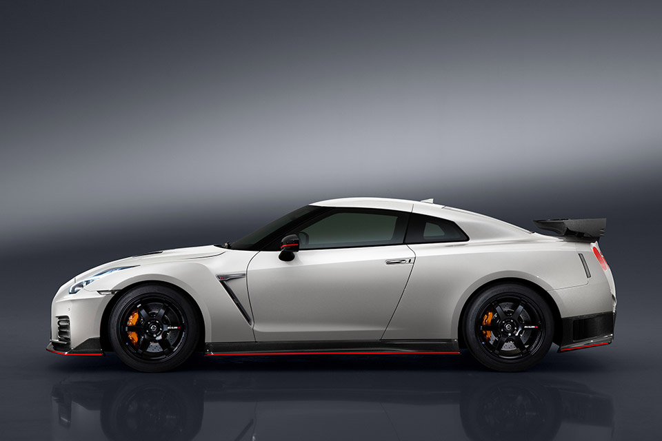 2017 Nissan GT-R Nismo