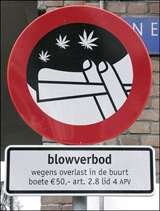 Amsterdam No Toking Sign
