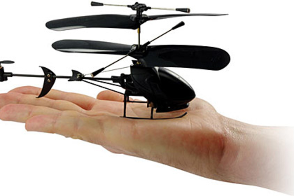 Black Stealth 3-Channel R/C Helicopter Black Stealth 3-Channel R/C Helicopter