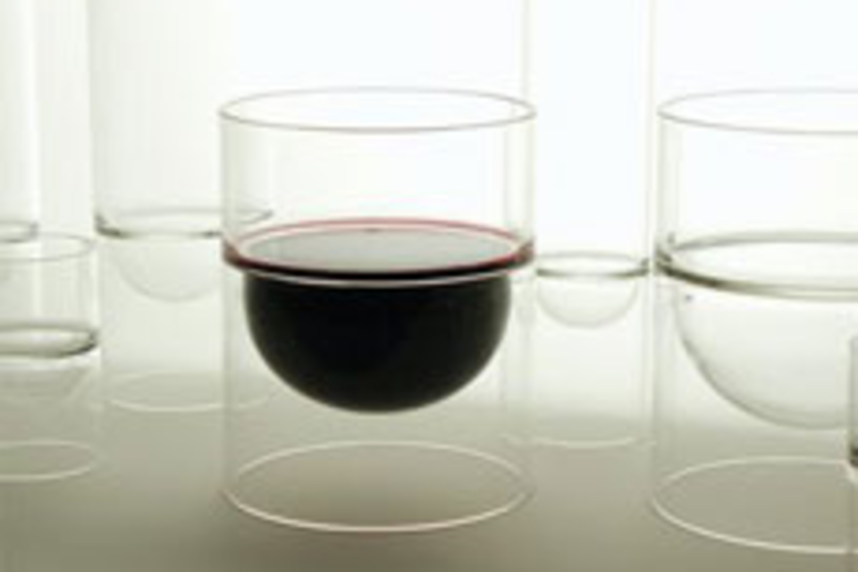 Molo Float Wine Glasses