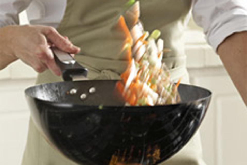 Typhoon Nonstick Hot Wok Typhoon Nonstick Hot Wok