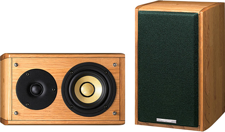 wooden acoustic speaker