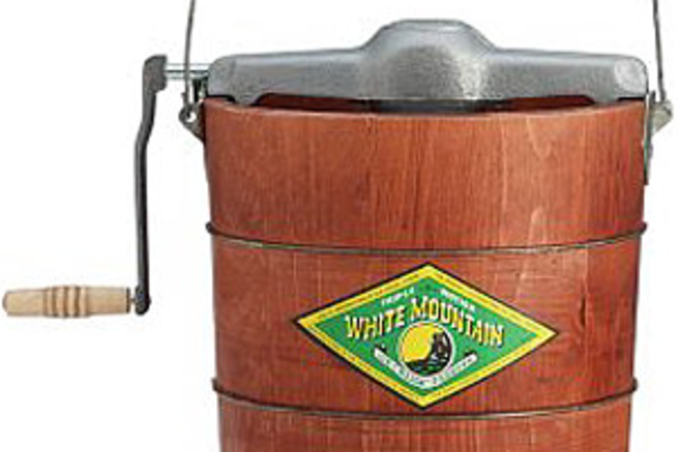 White Mountain Ice Cream Maker White Mountain Ice Cream Maker