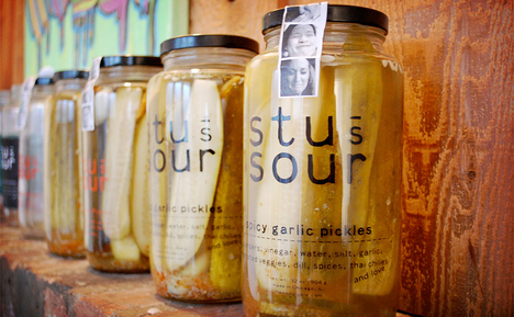 Stu's Sour Spicy Garlic Pickles Stu's Sour Spicy Garlic Pickles