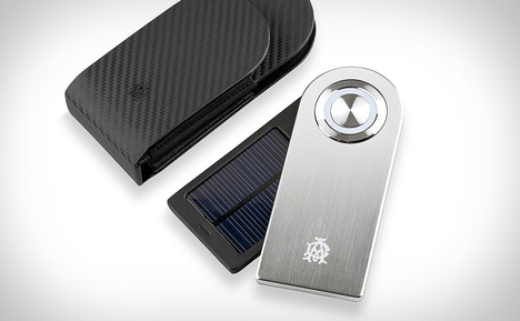 Dunhill Solar Charger Dunhill Solar Charger