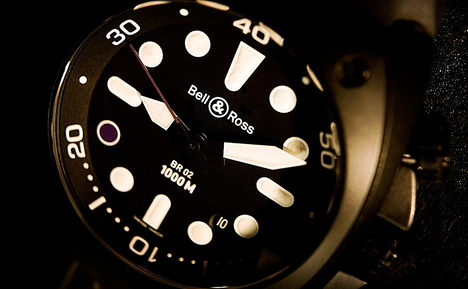 Bell & Ross Infiniti Carbon Case Purple 8 Pro Dial Watch Bell & Ross Infiniti Carbon Case Purple 8 Pro Dial Watch